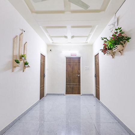 Fabhotel Golden Hitech - Nr Hitech City Hyderabad Exterior photo