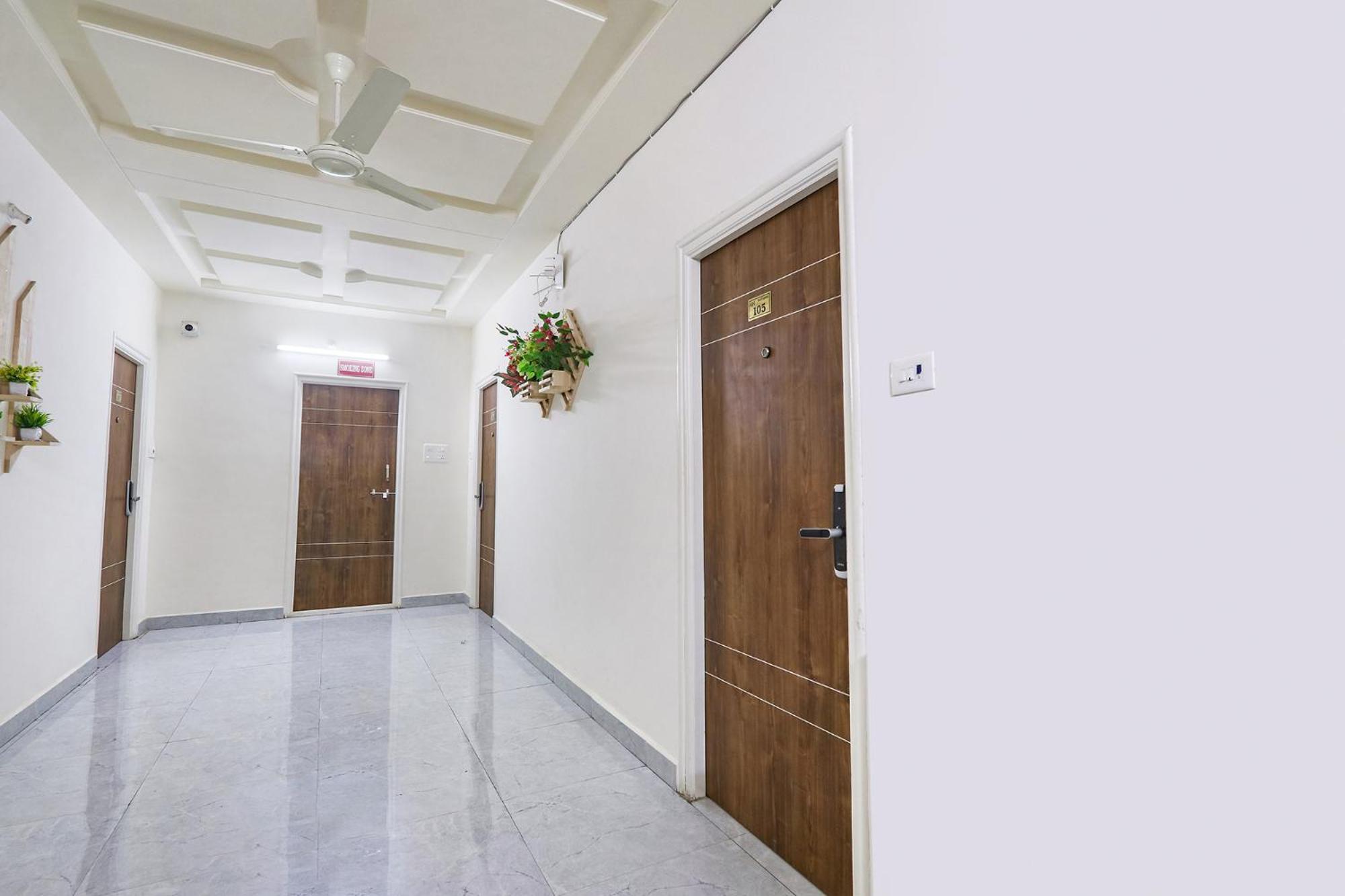 Fabhotel Golden Hitech - Nr Hitech City Hyderabad Exterior photo